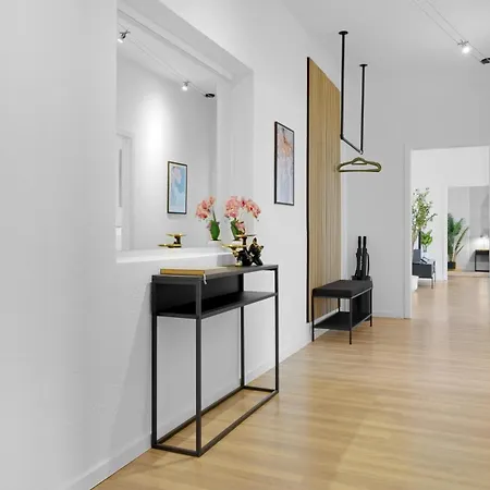 Olive Apartments - 86M2 - Kingsize - Free Parking Hannover Buitenkant foto