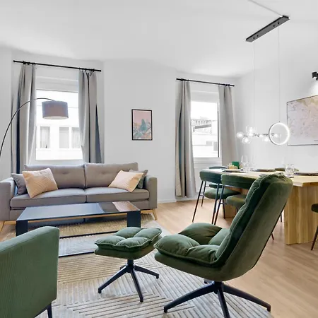Olive Apartments - 86M2 - Kingsize - Free Parking Hannover Buitenkant foto